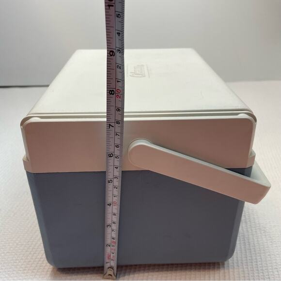 Coleman 5205 Flip Lid 5 Quart Personal Mini Cooler/Lunch Box - Picture 7 of 9